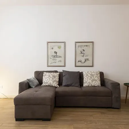 Apartment Unyca - Peaceful Retreat In The Heart Of *